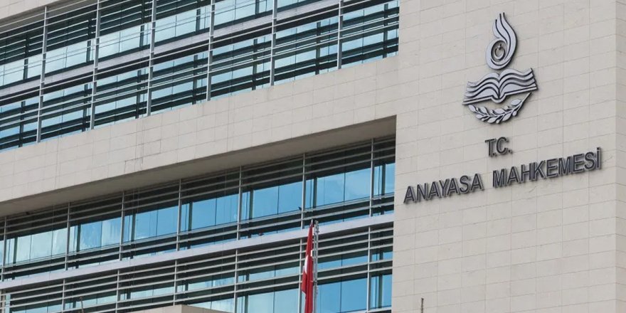 AYM: KHK ile pasaport iptali Anayasa'ya aykırı