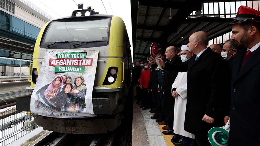 Afganistan'a yardım taşıyan 'İyilik Treni' Ankara'dan yola çıktı