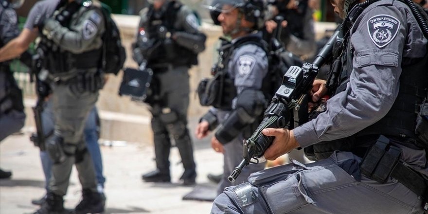 Siyonist İsrail polisi Kudüs’te 6’sı çocuk 12 Filistinliyi gözaltına aldı