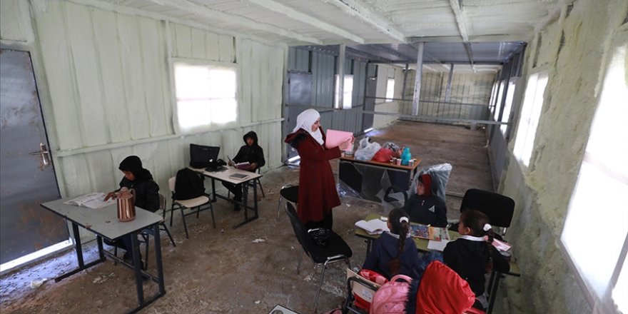 Batı Şeria’da prefabrik okul Siyonist İsrail’in yıkım tehdidiyle karşı karşıya