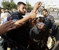 HAMAS: "İsrail’i vurun!"