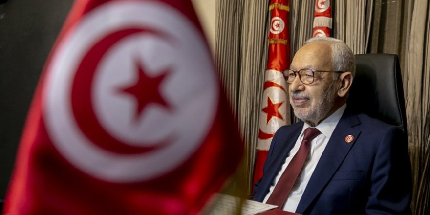 Bileyd ve Brahimi suikastlarını Nahda'ya yıkmaya çalışıyorlar