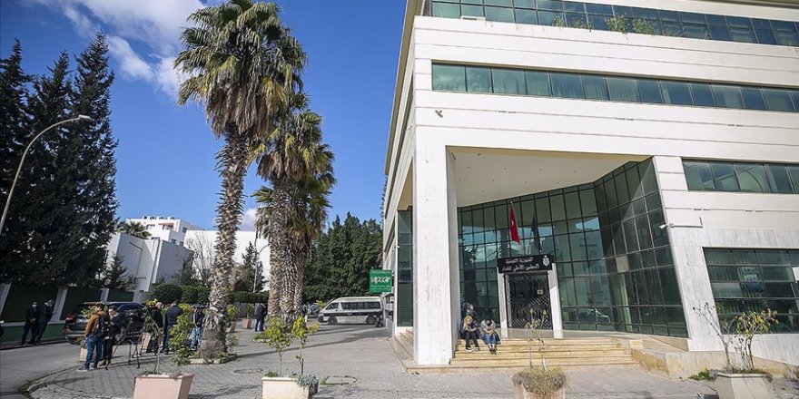 Kays Said’in Yargı Konseyini feshi, siyasi başarısızlığı kapatma girişimi