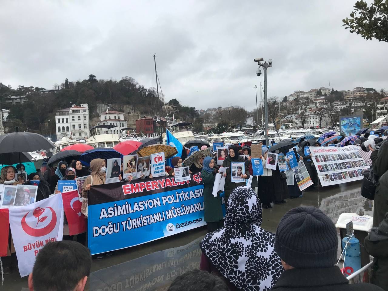 Çin’in Doğu Türkistan'daki zulümleri İstanbul’da protesto edildi