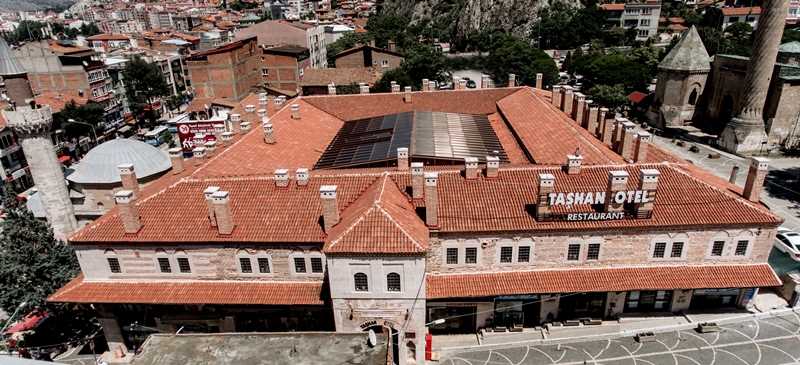 Kur’an okunması için vakfedilen Taşhan’da içkili organizasyonlar düzenleyen firma iflas etti