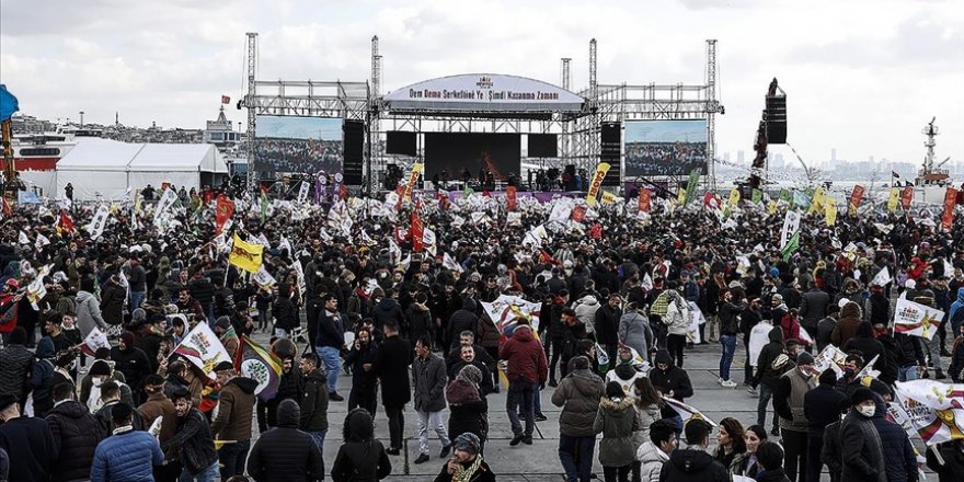 HDP'nin İstanbul'daki nevruz etkinliğinde 83 kişi gözaltına alındı