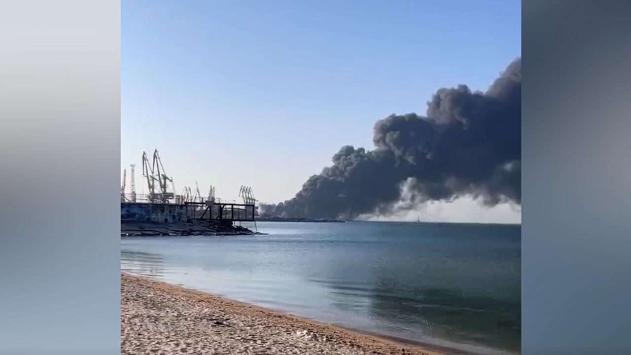 Rus ordusuna ait çıkarma gemisi vuruldu