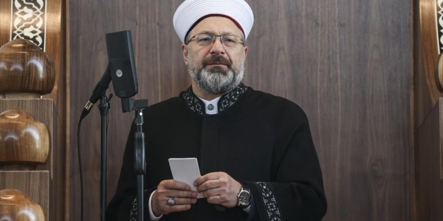 Erbaş: Camilerimizi gençlerle çocuklarla derslerle donatmaya çalışacağız