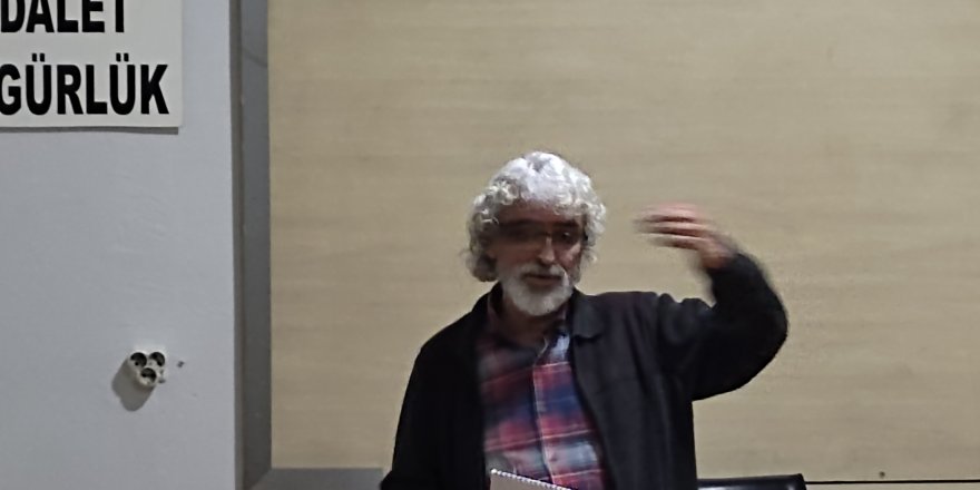 Akhisar’da “Türkiye'de Sol Örgütler Tarihi” konuşuldu