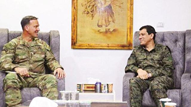 ABD’li CENTCOM komutanı PYD’nin lideri ile görüştü