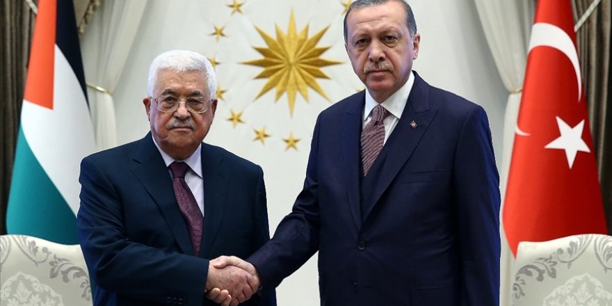 Cumhurbaşkanı Erdoğan, Mahmud Abbas ile telefonda görüştü