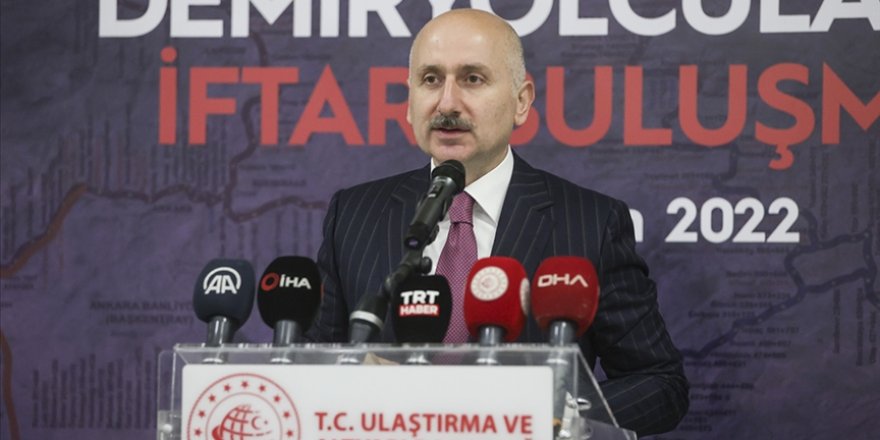 Bakan Karaismailoğlu: Hızlı trenlerle bağlı il sayımız 8’den 52’ye çıkacak