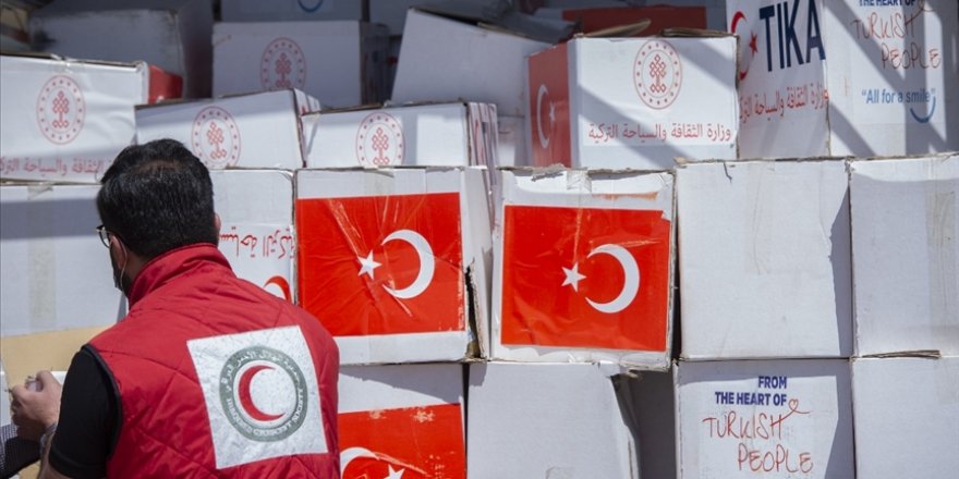 TİKA, Duhok'ta Mamraşan Mülteci Kampı'ndaki Ezidilere 900 gıda kolisi dağıttı