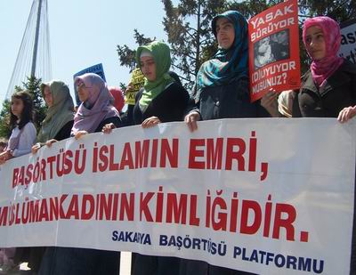 “Özgürlük Her Şeyden Önemlidir; Ekmekten De!”