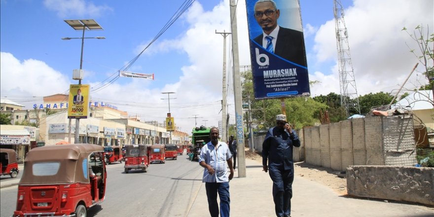 Somali'de cumhurbaşkanlığı seçimi öncesi sokağa çıkma yasağı uygulanacak