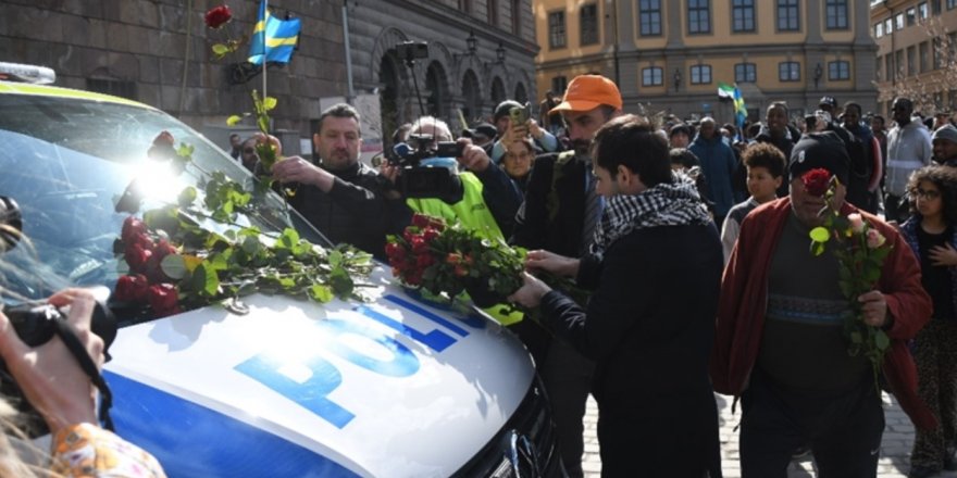 İsveç'te ırkçı Paludan'ın polis korumasında Kur'an-ı Kerim yakmasının faturası 2.2 milyon kron