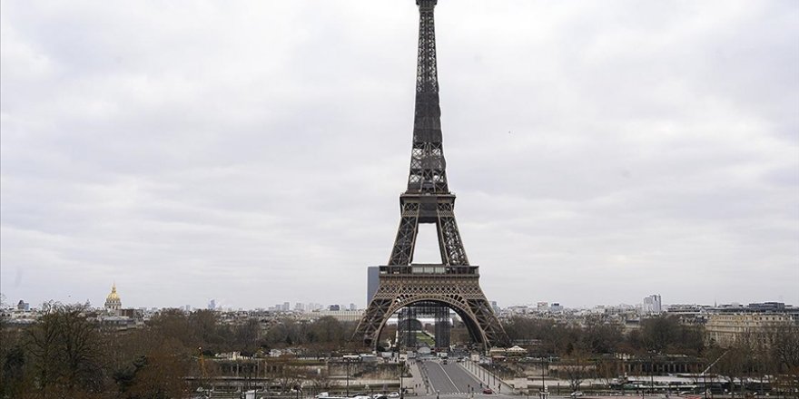 “Fransa Haiti'den alınan haraçlarla Paris'i inşa etti”