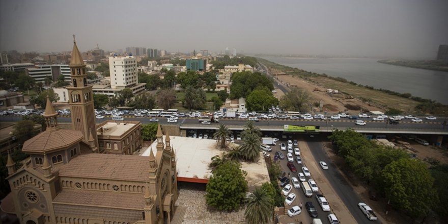 Sudan'da 7 aydır süren OHAL kaldırıldı
