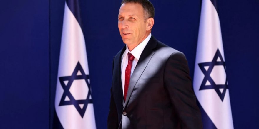 Filistinlilerden kurtulmak için bir düğmeye ihtiyaç duyuyorlarmış!