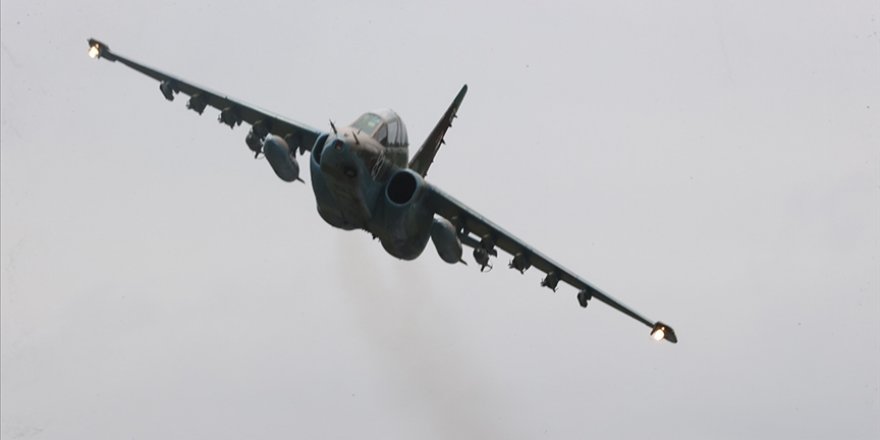 Rusya’da Su-25 savaş uçağı düştü