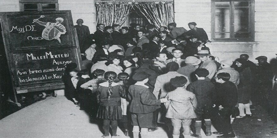 Dil devrimi manevî bir soykırım