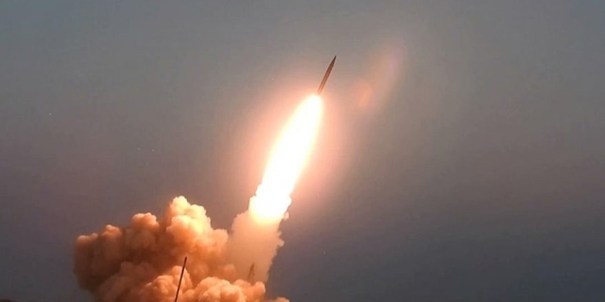 Çin, Tayvan sahillerine roket attı