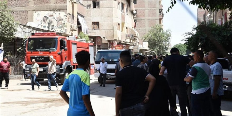 Kahire'nin batısındaki kilise yangınında 41 kişi öldü