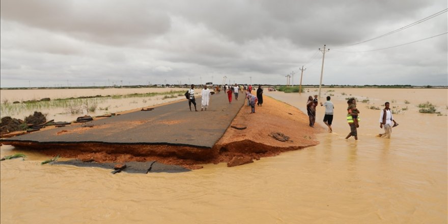Sudan'daki sellerde hayatını kaybedenlerin sayısı 83'e çıktı