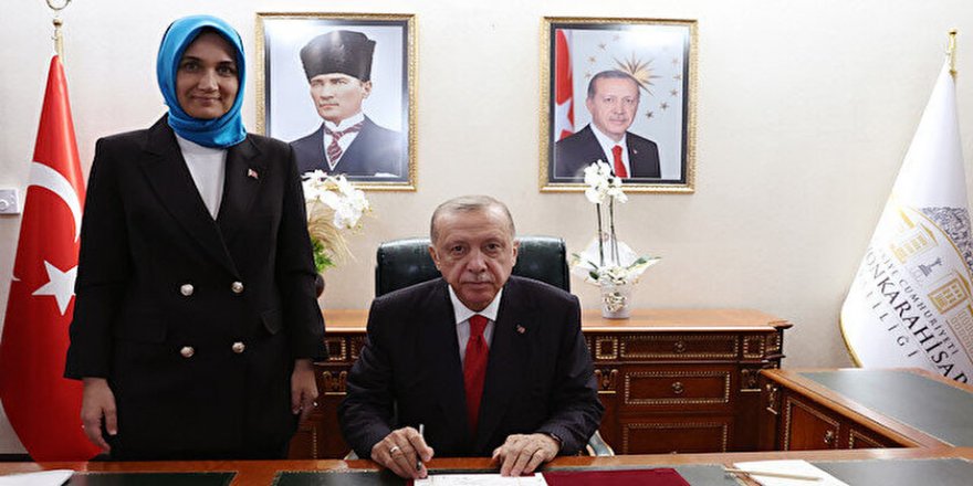 Cumhurbaşkanı Erdoğan'dan Türkiye'nin ilk başörtülü valisine ziyaret