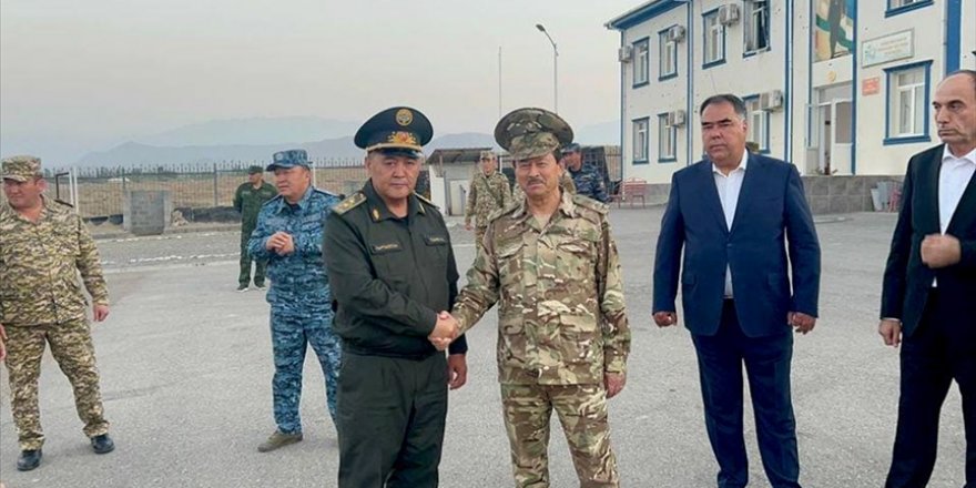 Kırgızistan ile Tacikistan arasında barışı hedefleyen bir protokol imzalandı