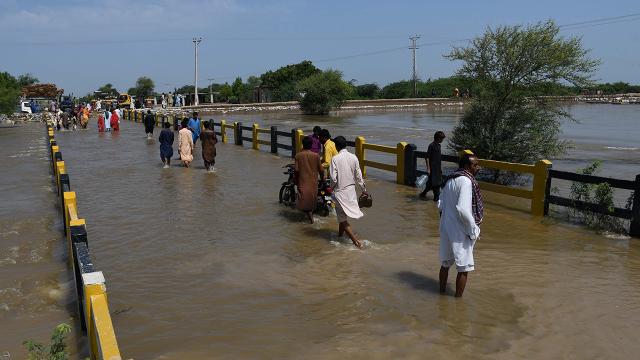 Pakistan'da muson yağmurları nedeniyle 91 kişi öldü