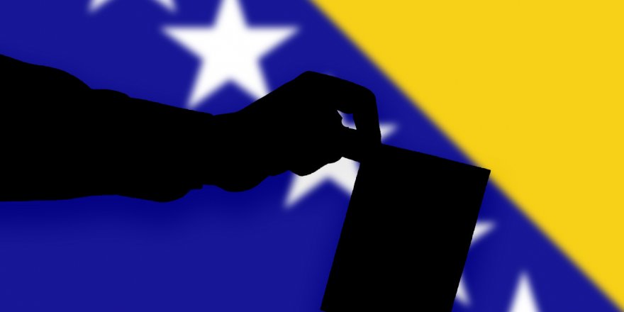 Bosna Hersek'teki seçimlerde Devlet Başkanlığı Konseyi için 9 aday yarışıyor