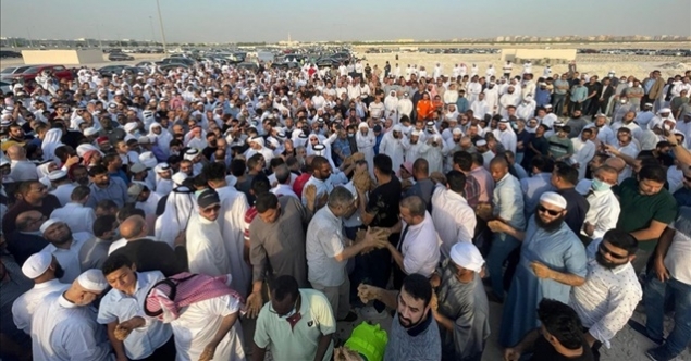 Yusuf el-Karadavi için Mescid-i Aksa'da gıyabi cenaze namazı kılındı