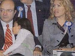 Ya S.G.'nin İkiz Bebekleri Ne Olacak?
