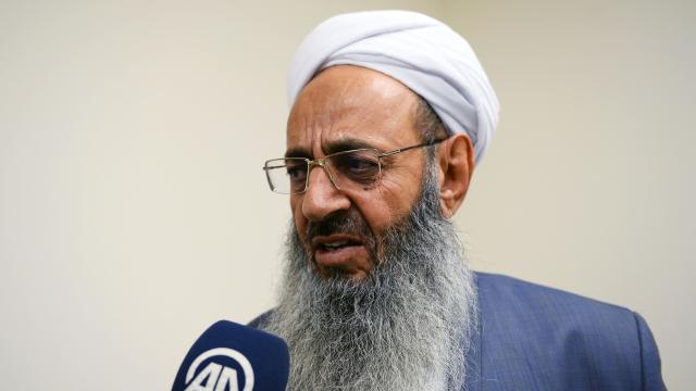Sünni alim İsmailzehi'nin "vaazlarıyla halkı kışkırttığı"nı iddia eden İranlı bakana tepki