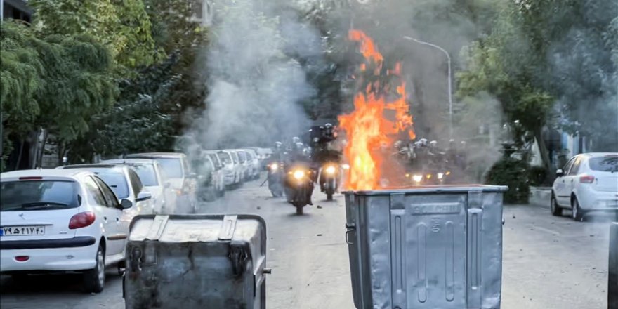 İran'daki gösterilerle ilgili bine yakın iddianame hazırlandı