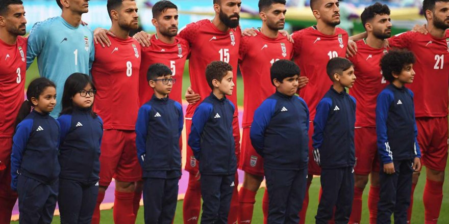 İngiltere ile yapılan futbol maçı İran’da tartışmalara sebep oldu
