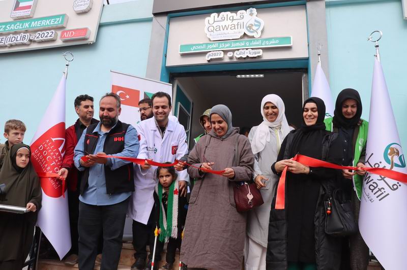 İdlib’de kamplarda kalanlara hizmet verecek sağlık merkezi açıldı