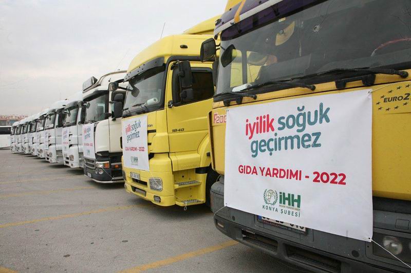 70 TIR’lık yardım malzemesi Suriyeli ihtiyaç sahiplerine ulaştı