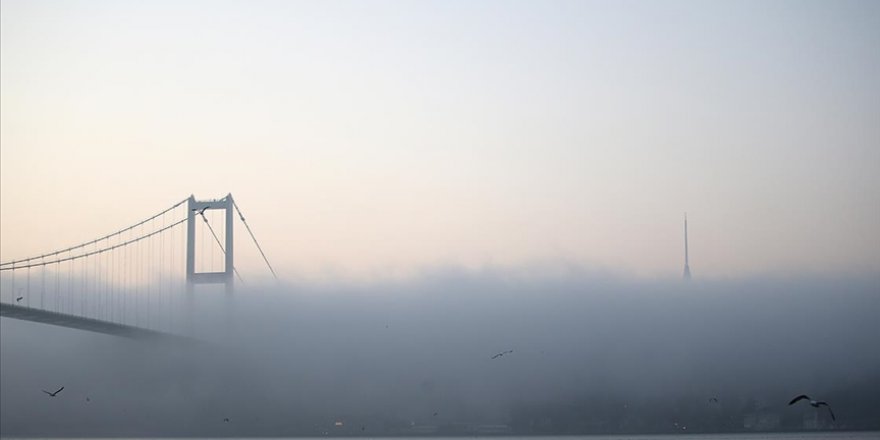 İstanbul Boğazı gemi trafiğine kapatıldı