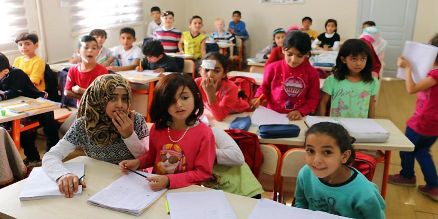 Türkiye'de Suriyeli çocukların eğitimi meselesi