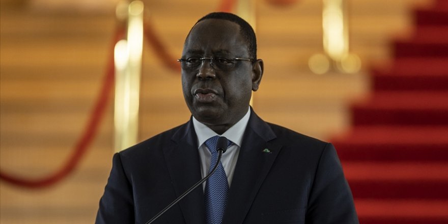 Senegal Cumhurbaşkanı Sall'den İsveç'te Kur'an-ı Kerim'in yakılmasına kınama