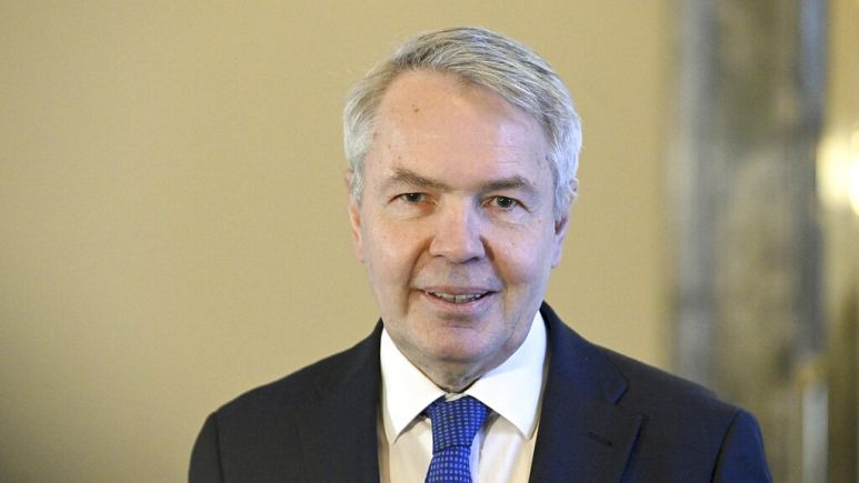 Finlandiya Dışişleri Bakanı, Kur'an yakmanın arkasında Rusya olduğunu ima etti 
