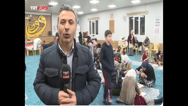TRT Kürdi depremzedelere sığınak olan Diyarbakır Özgür-Der’i görüntüledi