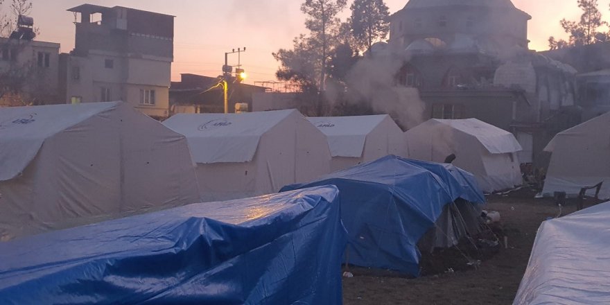 Afette dahi ırkçılık illetinden kurtulamayanlar