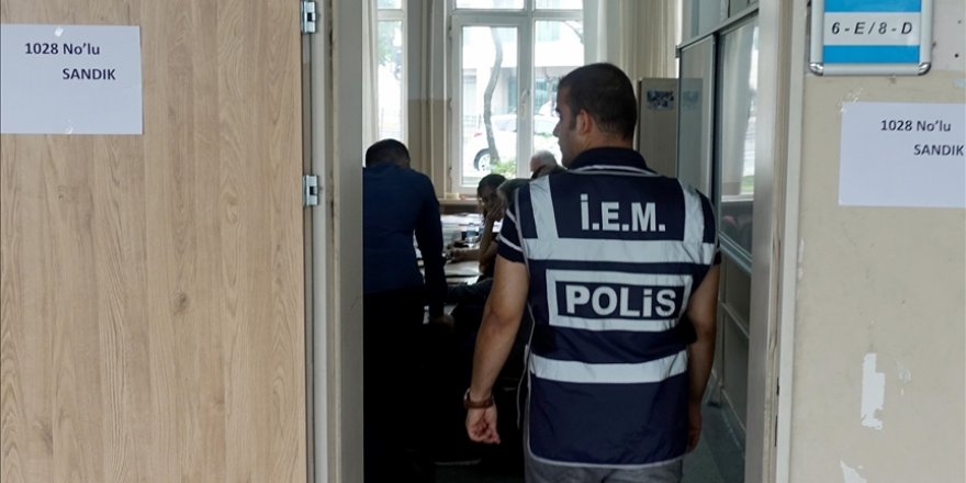 İçişleri Bakanlığı, valiliklere 61 maddelik "Seçim Tedbirleri Genelgesi" gönderdi