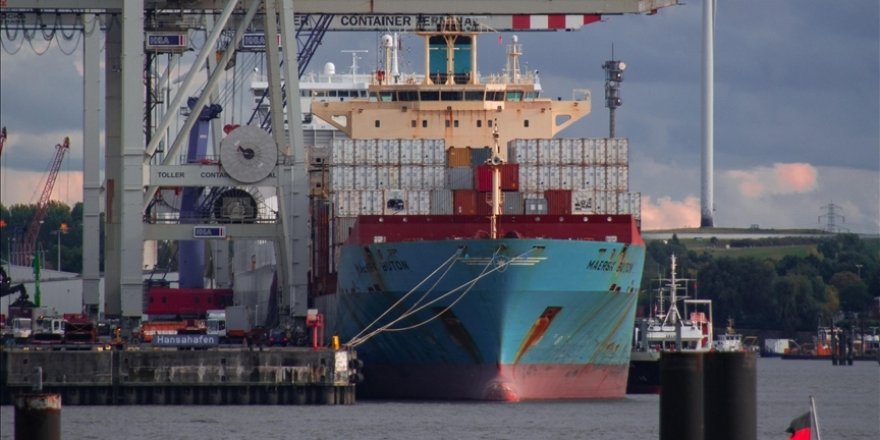 Çinli gemi taşımacılığı şirketi Cosco, Mısır limanından yüzde 25 hisse satın aldı