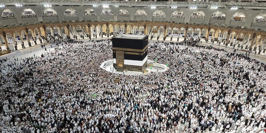 Suudi Arabistan, ramazan ayında sadece bir kez umre yapılabileceğini duyurdu