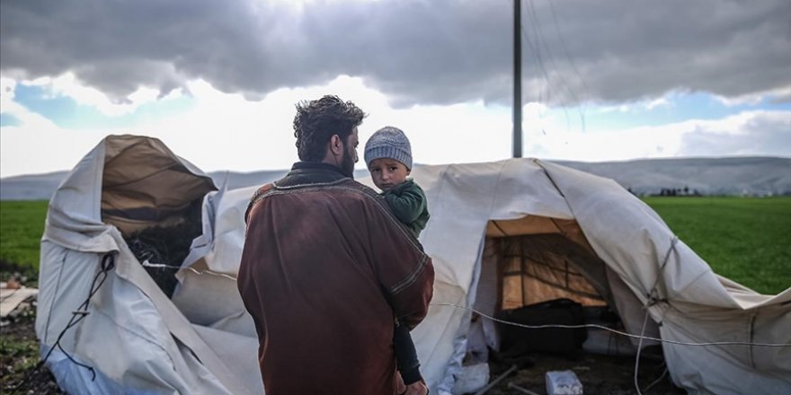 İdlib'de kampları vuran fırtına yaklaşık 32 bin sivili olumsuz etkiledi
