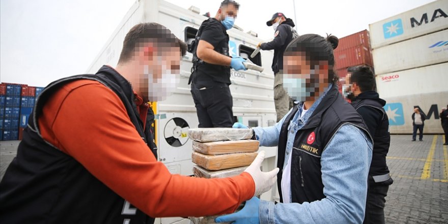 Mersin Uluslararası Limanı'nda 97 kilo 500 gram kokain ele geçirildi